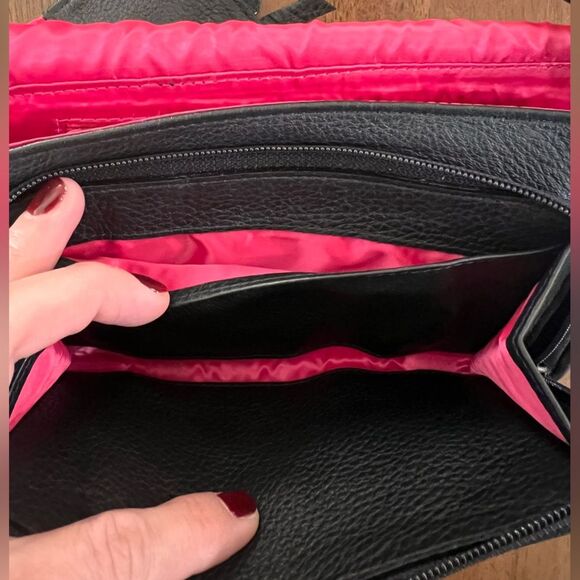 Nora Lozza Black Leather Crossbody Bag Designer Pink Lining Flower Applique - Picture 6 of 11